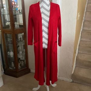 Medium Lularoe Sarah long cardigan-ribbed red with pockets